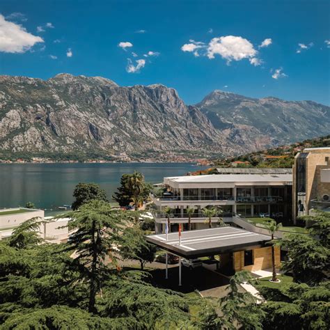 ALBANIA TRAVEL & TOURS Rr. . Agjensi turistike ne shqiperi
